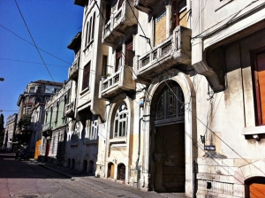 179586_4276774035523_570811016_n