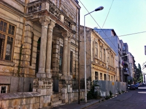 217872_4276773595512_202138921_n