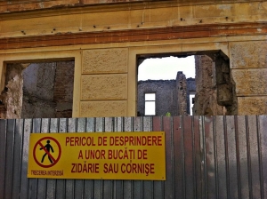 376209_4276772555486_1221215944_n