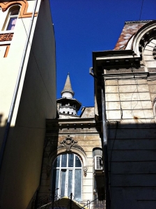 483931_4276769315405_640611080_n