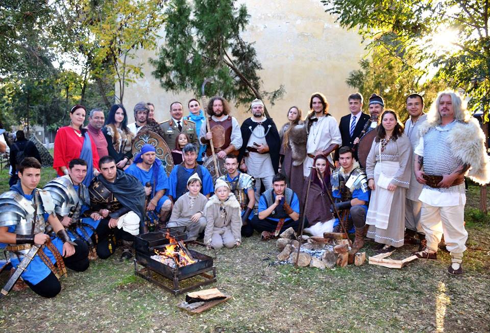 12189804_435365076665183_1202884807205215383_n