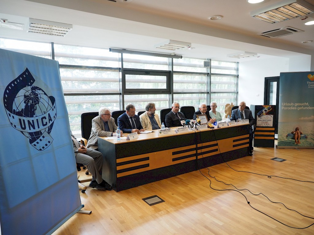 peste-120-de-filme-cu-vizionare-gratuita-in-cadrul-festivalului-unica-2016-la-cinematograful-modern-cinemasuceava.ro-blnm0_uploa