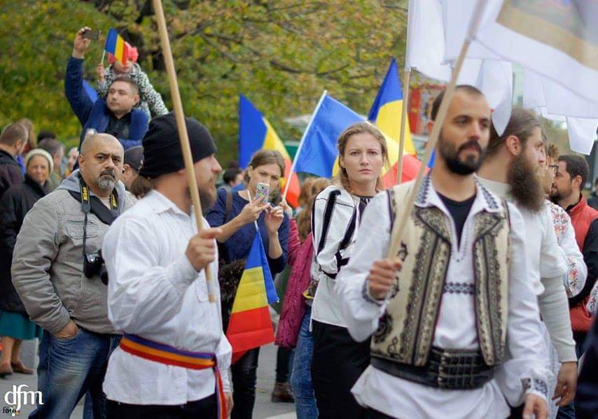 received_10207539755760028