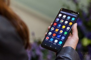 samsung galaxy s8 plus display