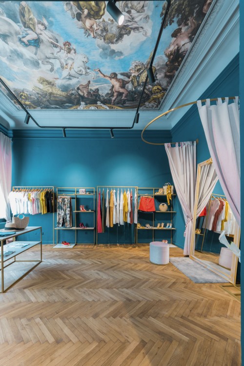 flo-showroom-design-de-interior