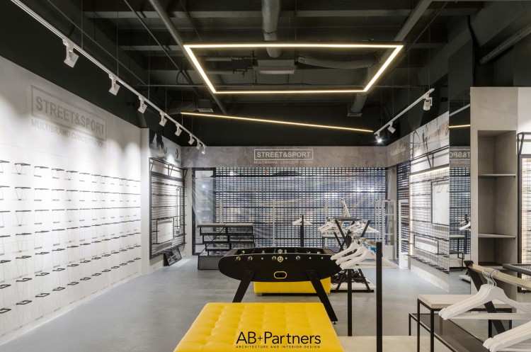 street&sport-showroom-design-interior