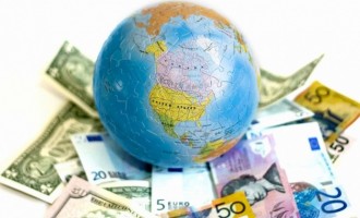 Cum se stabiliesc ratele de schimb valutar la nivel international?