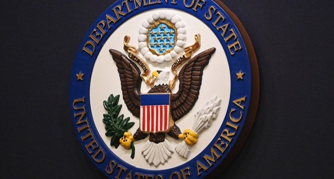 SUA sunt pregătite să facă orice pași diplomatici pe care Ucraina îi consideră necesari, îi transmite Departamentul de Stat lui Zelenski