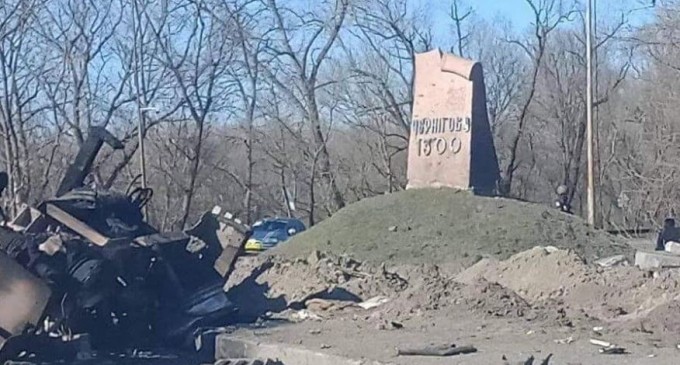 Contraofensivă ucraineană funcționează: Mai multe localități mici recucerite la est de Harkiv, lângă Mariuopol sau Șumi