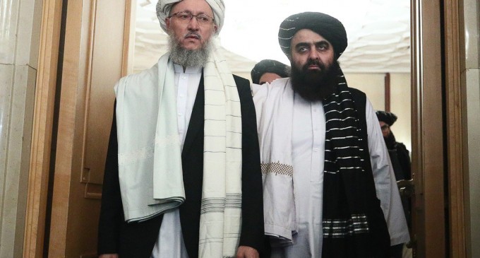 Un diplomat taliban, în premieră, acreditat de Moscova