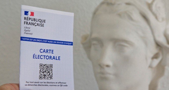 Alegeri prezidențiale în Franța. Va fi marcat primul tur de scrutin de un absenteism record la urne?