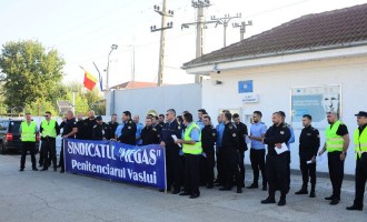 Începând cu 01.08.2022, polițiștii de penitenciare declanșează blocarea activității penitenciarelor