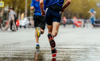 Alergare pe ploaie: De ce trebuie să ții cont?