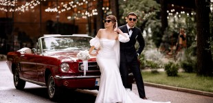 Descoperă farmecul captivant al fotografiilor de nuntă: imortalizează emoția și trăirile fiecărui participant!